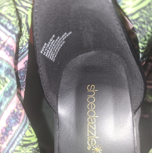 Shoe Dazzle Lace Up Sandals Size 11 - Picture 6 of 8